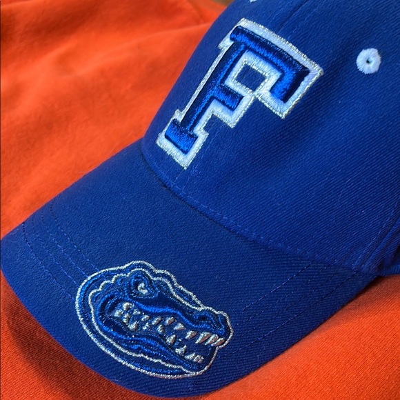Florida Gators Embroidered Logo Cap - Picture 3 of 11